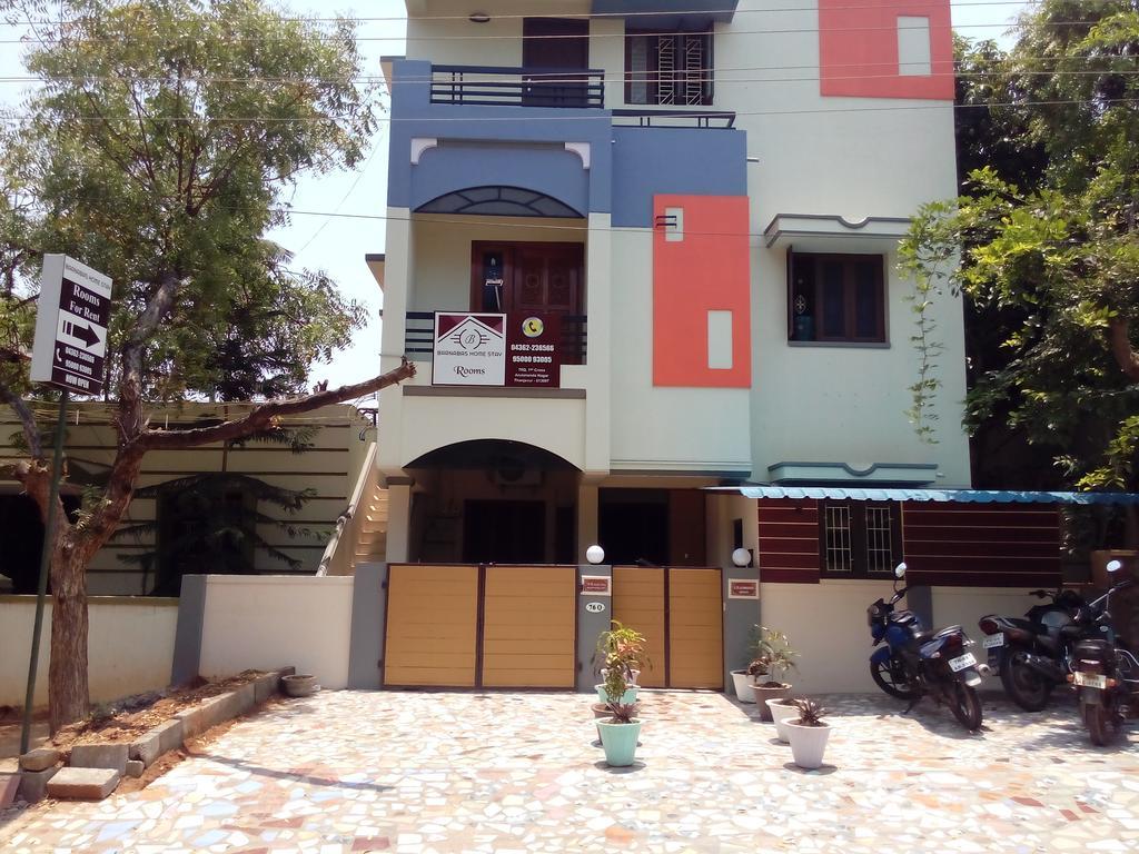 Barnabas Homestay Thanjavur Exterior foto