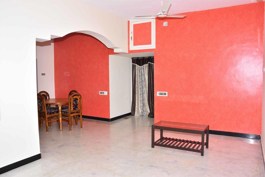 Barnabas Homestay Thanjavur Exterior foto