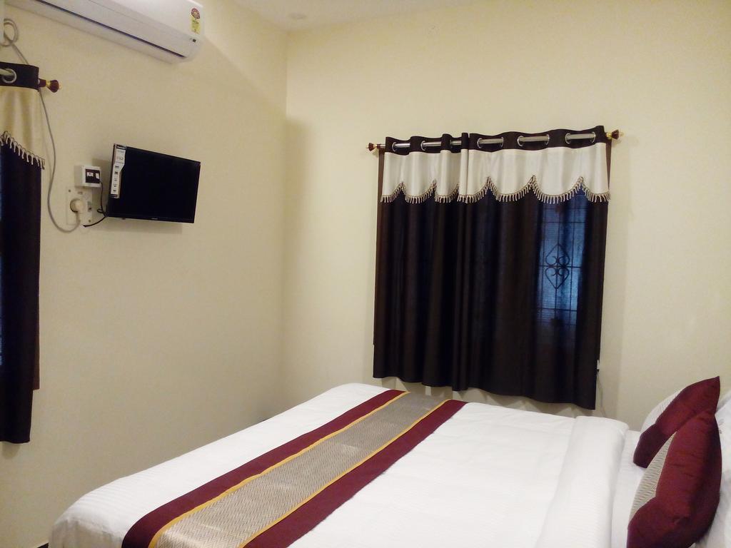 Barnabas Homestay Thanjavur Exterior foto